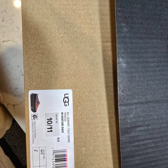 UGG Venture Daze Red Jasper / Black Slipper Shoes 1154530 MENS 10 NEW - Picture 8 of 13